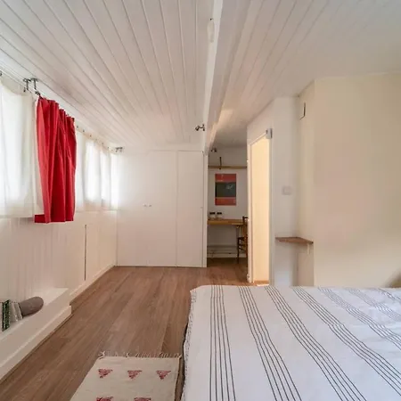 Apartment Atypical & Cozy - Heart Of 11th Arrondissement, Oberkampf Paris