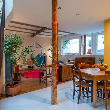 Atypical & Cozy - Heart Of 11th Arrondissement, Oberkampf Apartment *